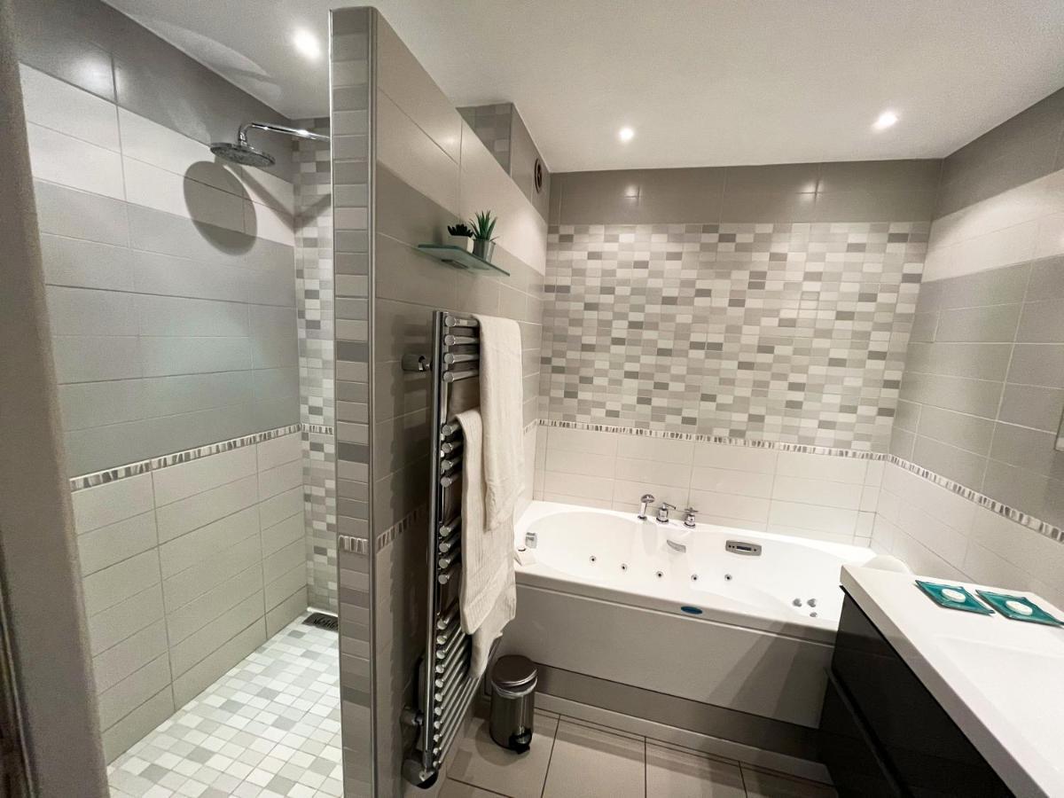 Appartement 84M² Avec 2 Parkings Privatifs Villeneuve-Loubet Esterno foto