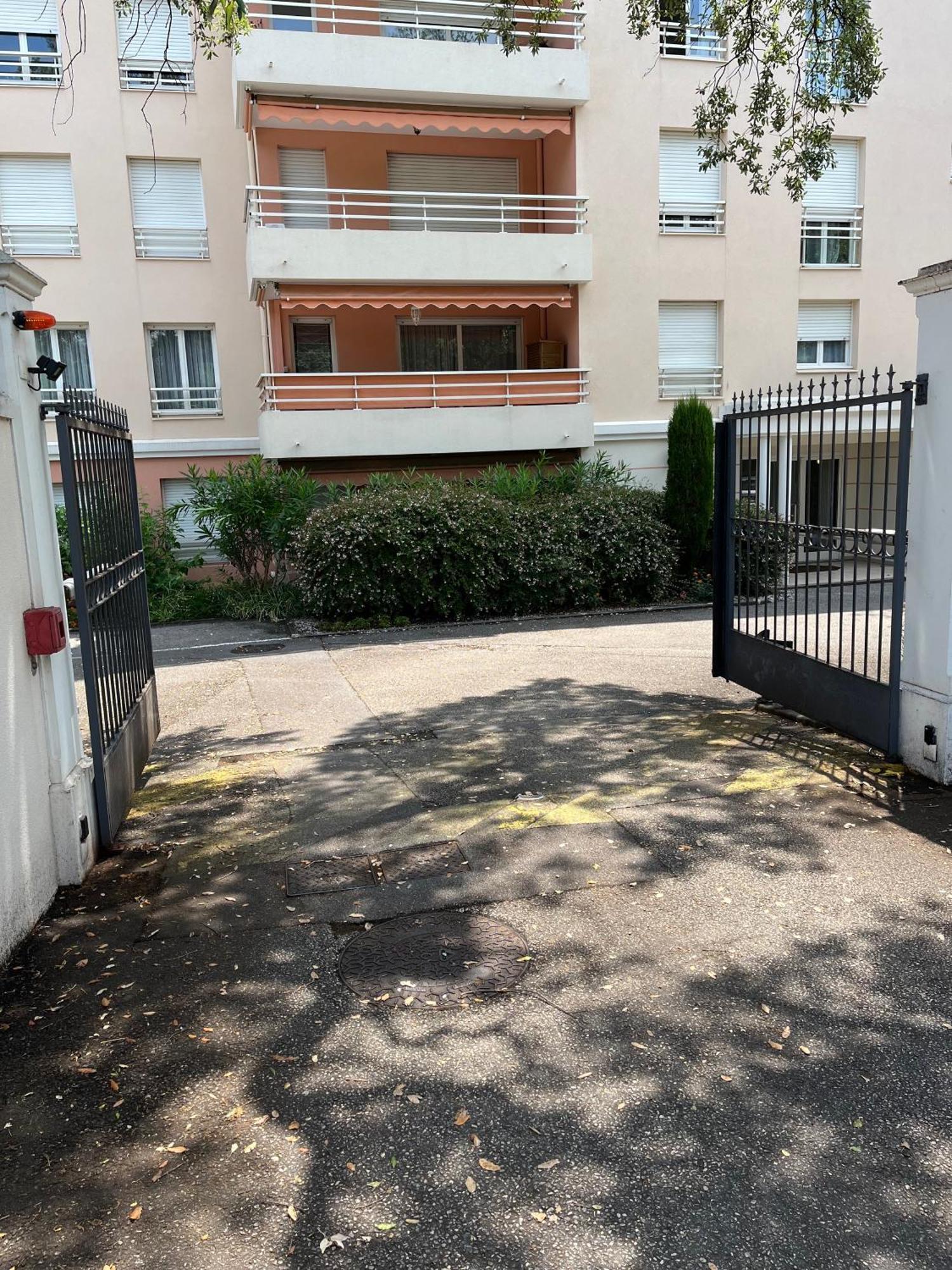 Appartement 84M² Avec 2 Parkings Privatifs Villeneuve-Loubet Esterno foto
